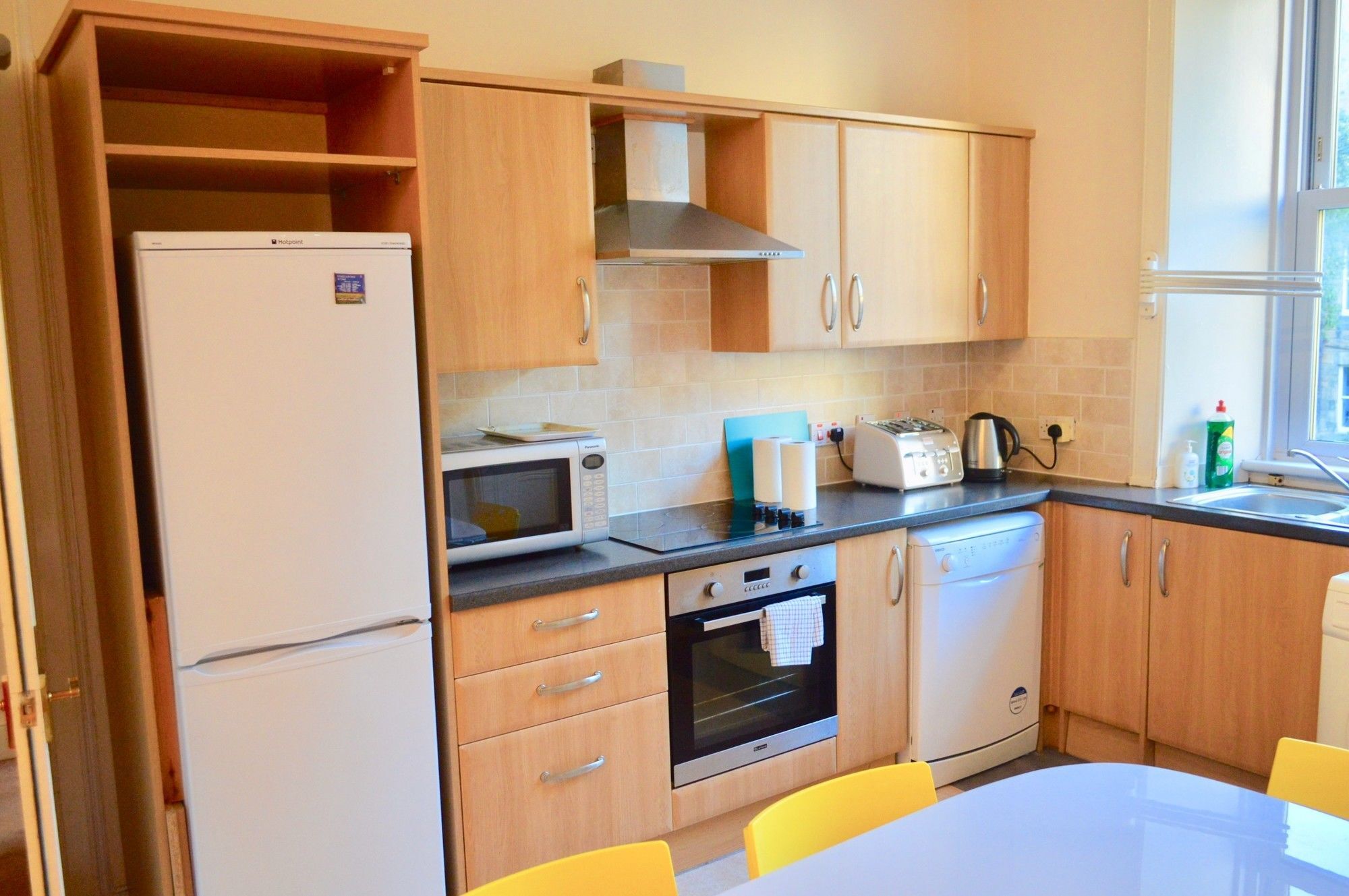 3 Bedroom Bruntsfield Flat * Edinburgh